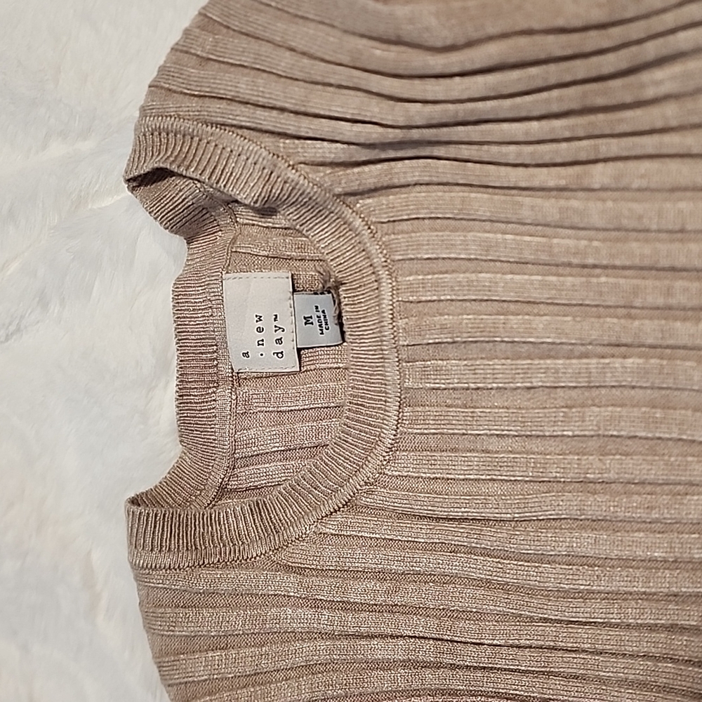 NWT Ribbed Dress - Picture 3 of 5